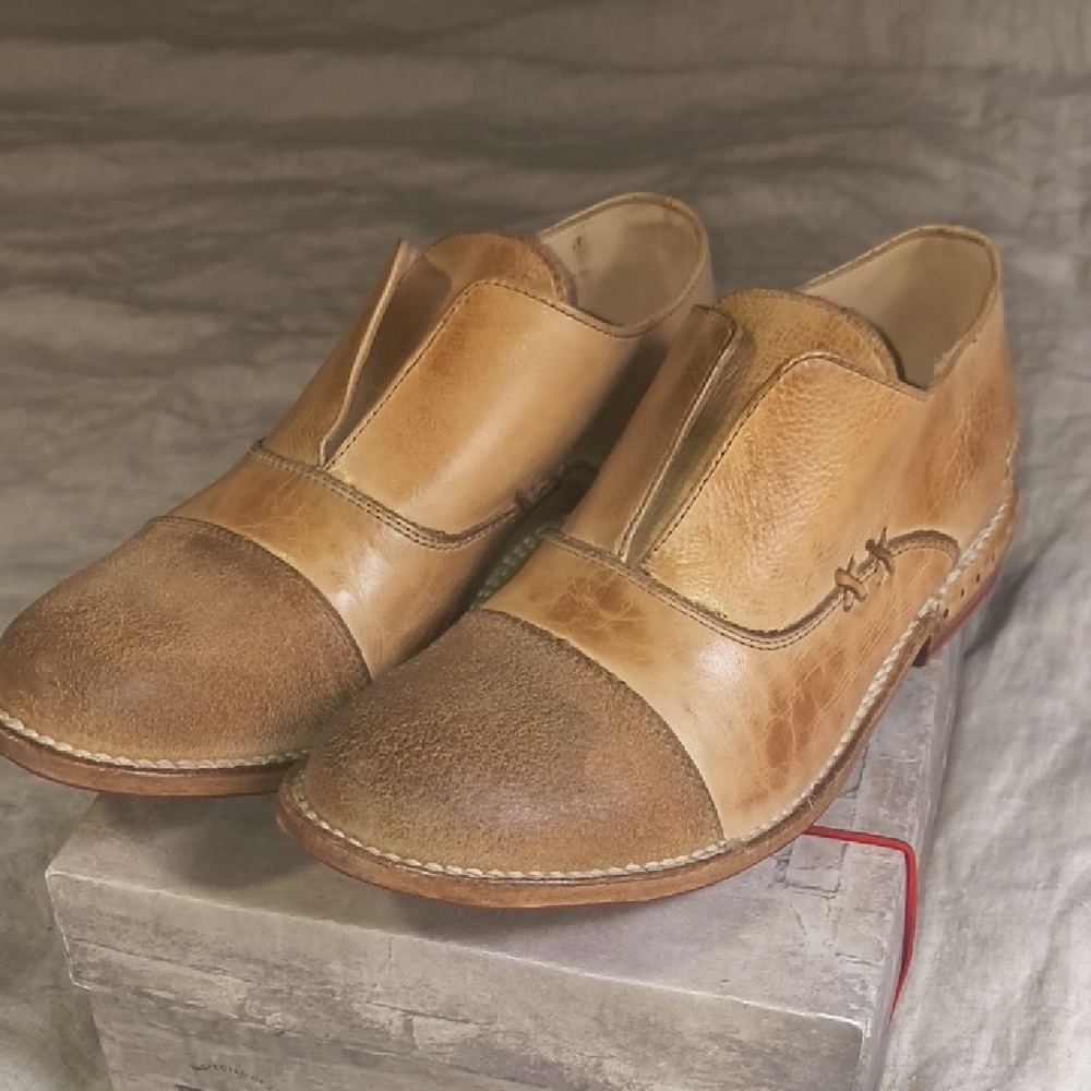 BED|STU Tan and Brown Women's Flats